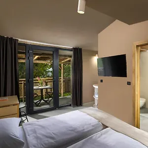 Rezort Homes Kacjak, Dramalj