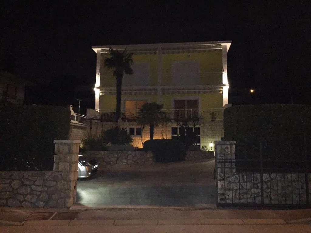 Apartments & Rooms Marina Dramalj Croatia