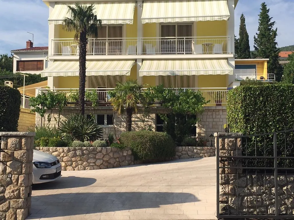 Apartments & Rooms Marina Dramalj
