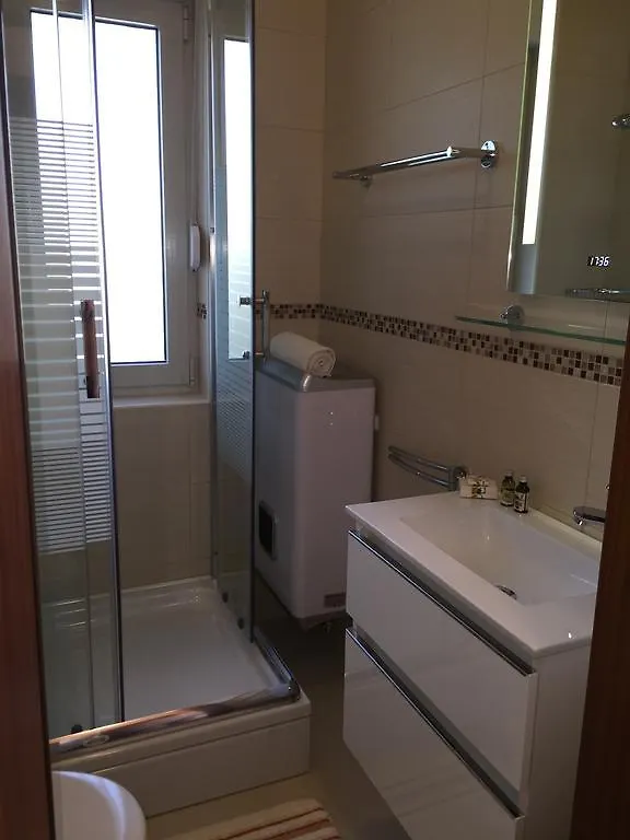 Apartments & Rooms Marina Dramalj