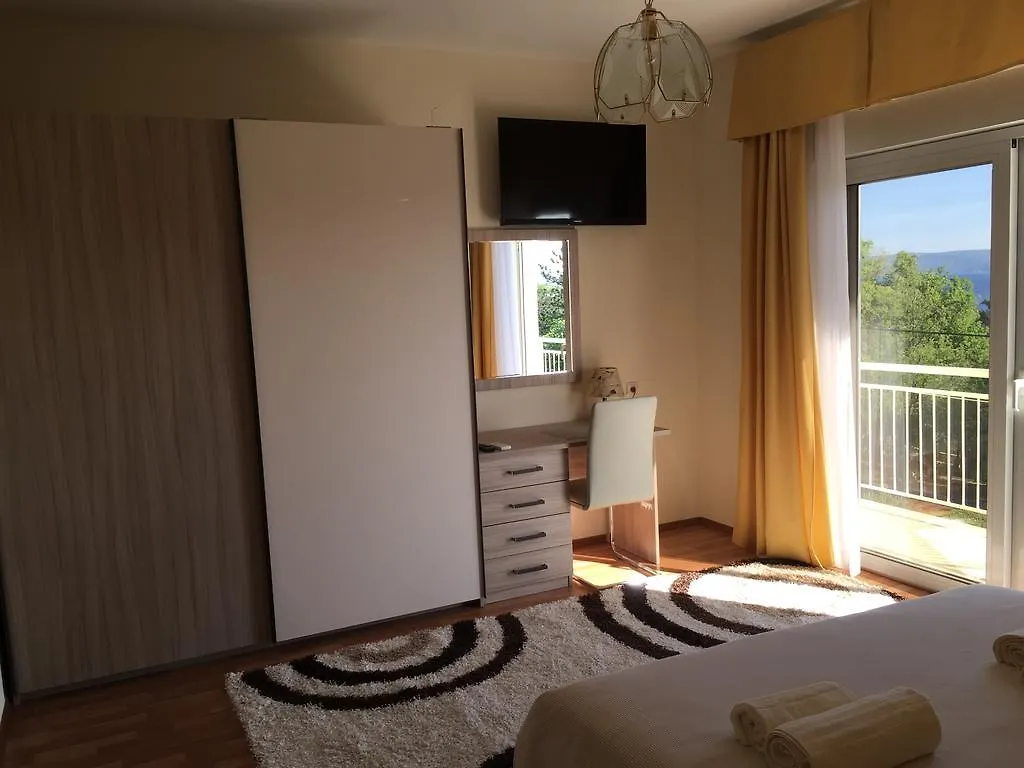 Apartments & Rooms Marina Dramalj