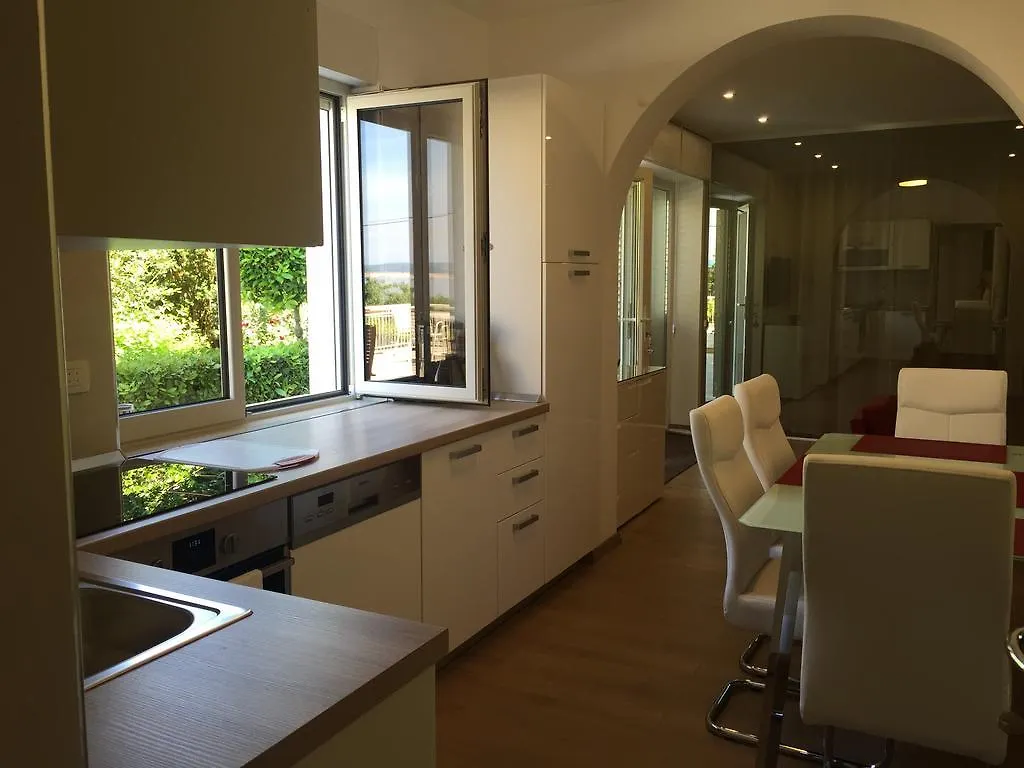 Apartments & Rooms Marina Dramalj
