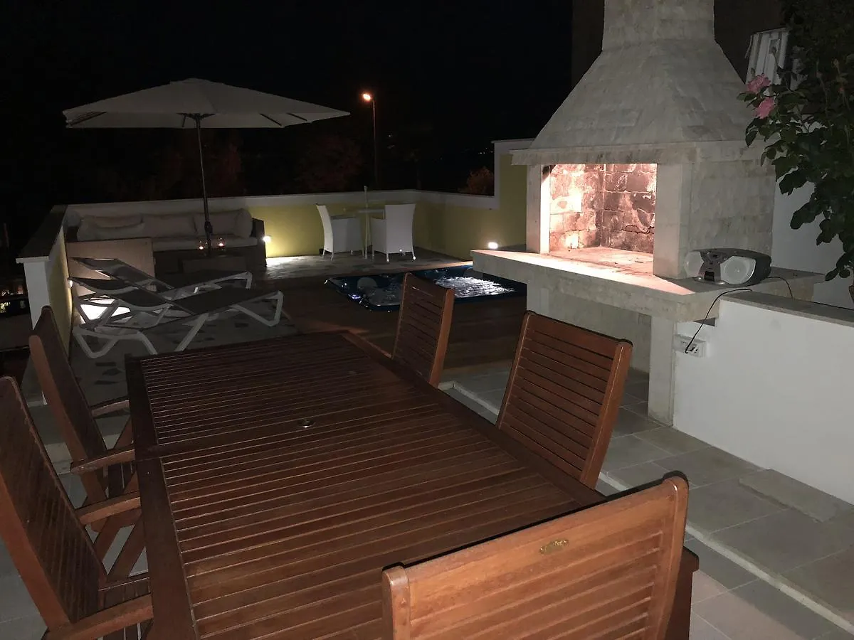 Apartments & Rooms Marina Dramalj